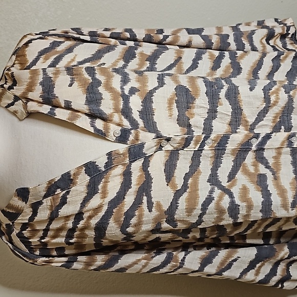 Zac & Rachael Blouse - Picture 3 of 3